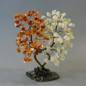 Дерево большой любви из сердолика и лунного камня - дерево счастья