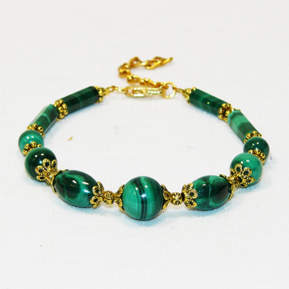 Браслеты из малахита и гематита. 5. Браслет из малахита женский. Зеленый пигмент из малахита. Зеленый пигмент из малахита.